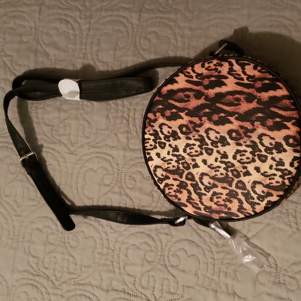 Crossbody bag